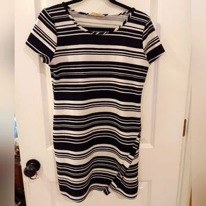 Horizontal stripe designed bodycon dress